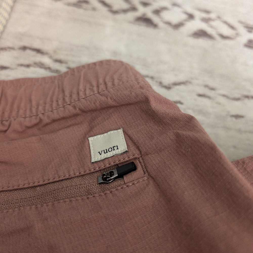Vuori Red and Pink Jogger Track Pants Relaxed Fit - Picture 4 of 6